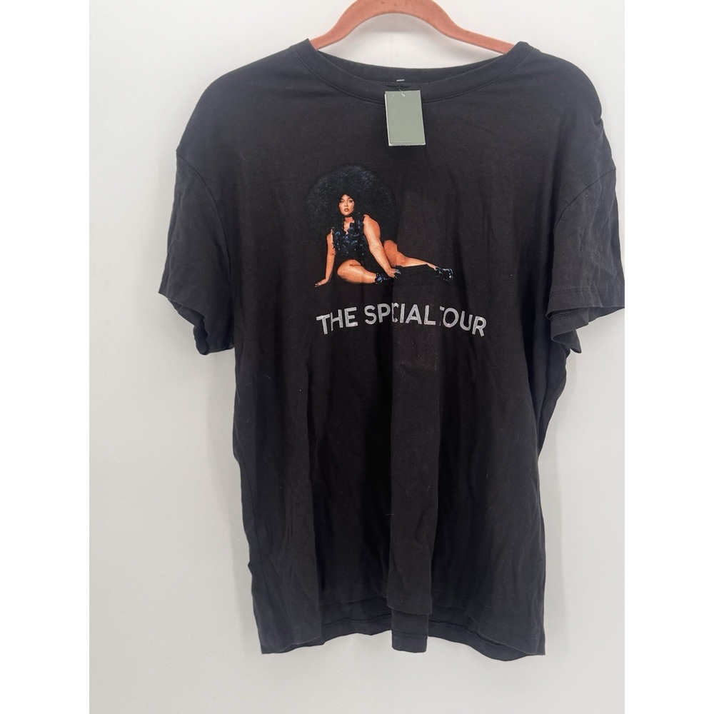 Lizzo 2022 The Special Tour Concert T Shirt XL New With Tags Tour Tee Hip Hop
